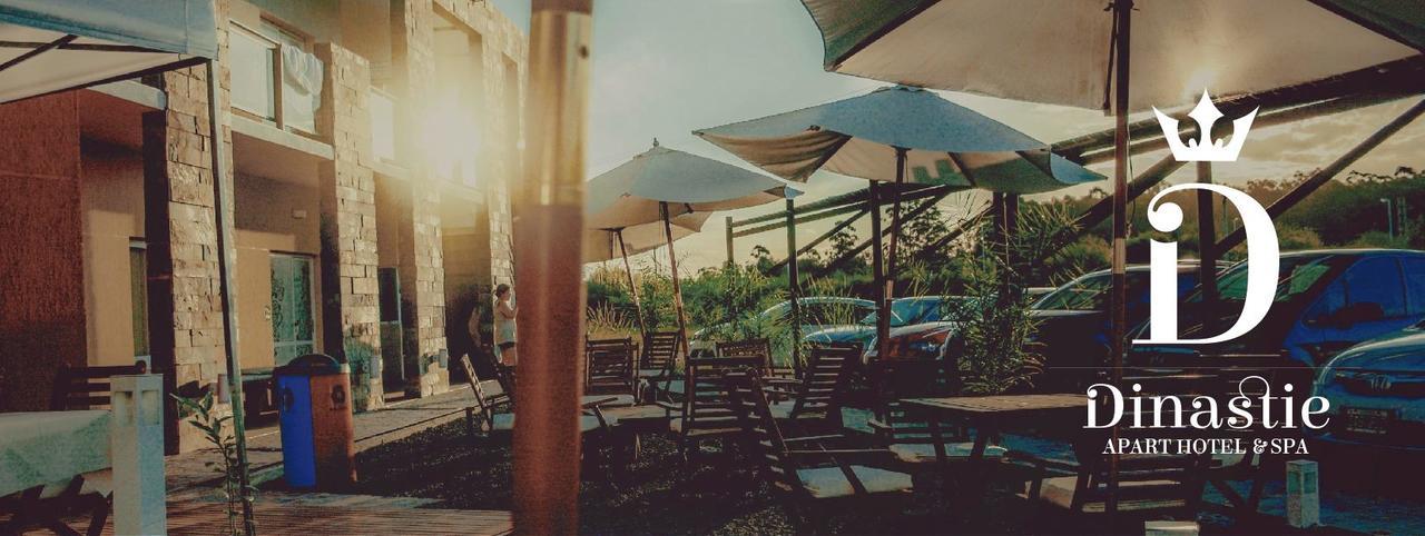 Dinastie Palace Hotel & Spa Chajari Bagian luar foto